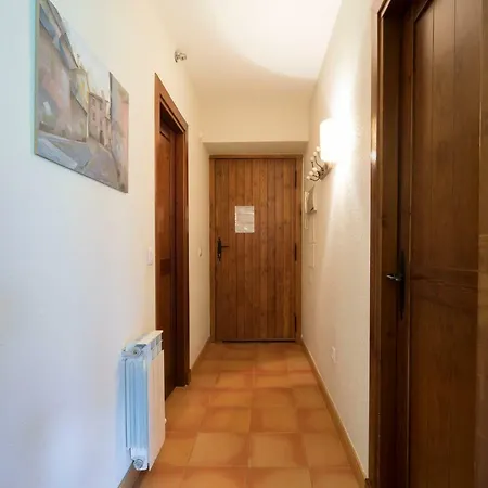 Apartment Berde - Linsoles Vall Benas 6, Ideal Parejas *